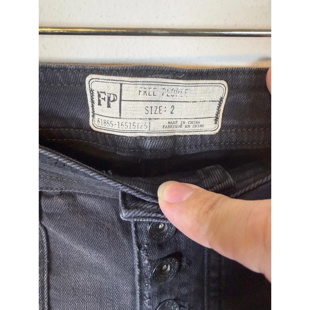 Free People Womens Skinny Jeans Distressed Button Fly Faded Black Size 2
